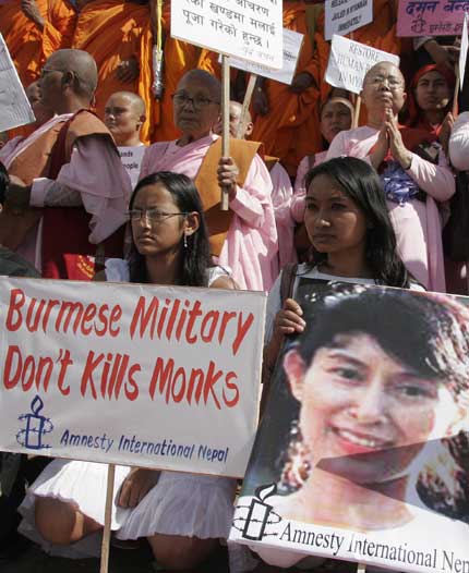 Nepali Monks Rally for Burmese Monks