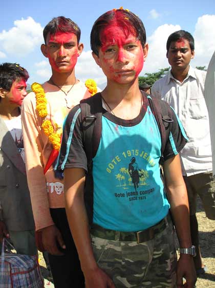 Maoist recruit children
