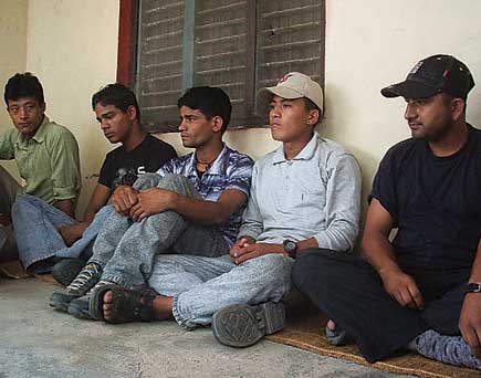 maoist release apf policemen